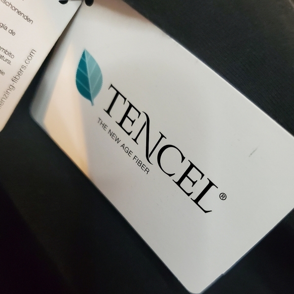 NWT Athleta Nirvana Side Tie Sweatshirt Size Medium - Picture 10 of 16